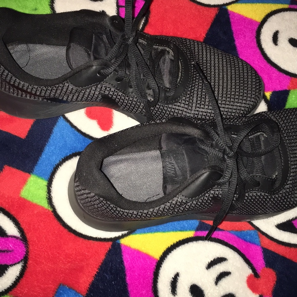 Women nike sneakers